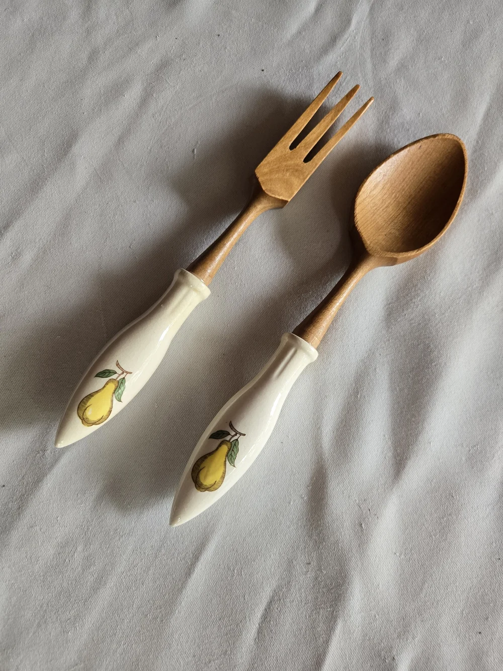 Ceramic-Handled Pear Detail Wooden Spoon and Fork Set Vintage
